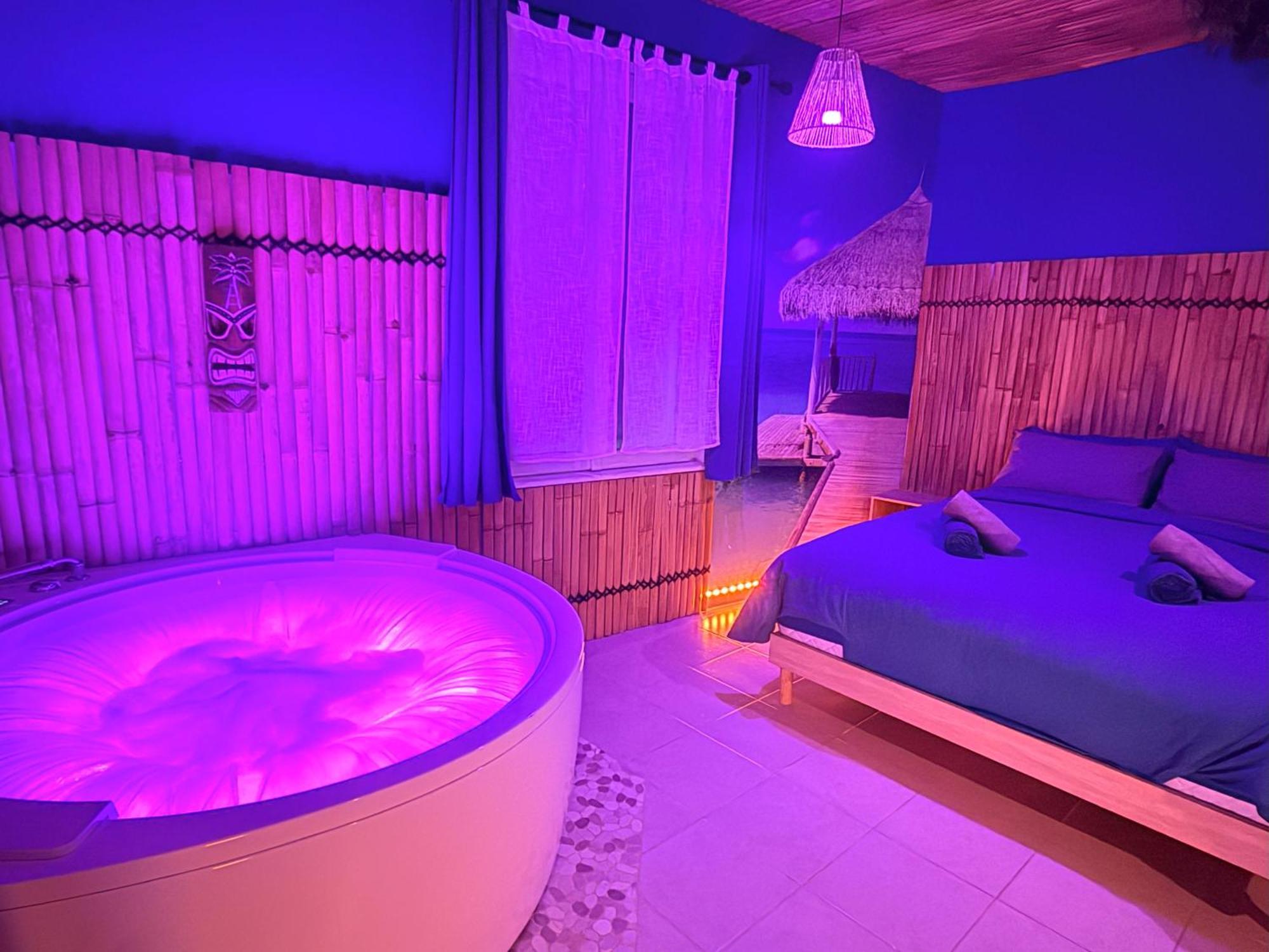 Narbnb - Bora-Bora Suite - Jacuzzi - Centre - Clim Narbonne Eksteriør billede